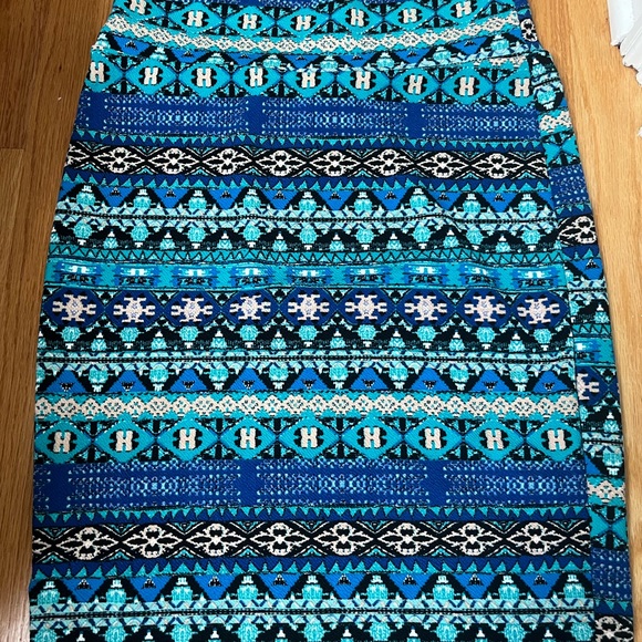 Lularoe Pencil Skirts lot 5 - Picture 4 of 6